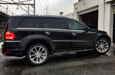 Mercedes Benz ML Class на дисках Status Mastadon