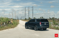 Chevrolet Tahoe на дисках Hybrid Forged HF6-4