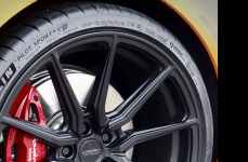 Toyota Supra на дисках Hybrid Forged HF-3