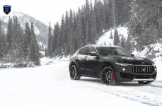 Maserati Levante на дисках Rohana RF2 Matte Black