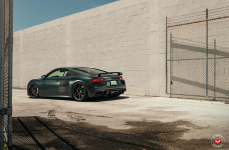 Audi R8 на дисках Vossen Forged HC-2