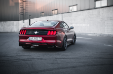 Ford Mustang на дисках Vossen CVT