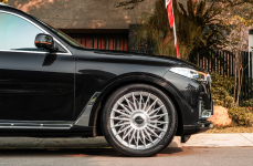 BMW X7 Series G07 на дисках Vossen S17-15T