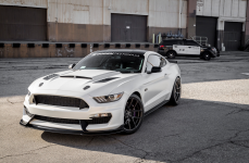 Ford Mustang GT на дисках Vorsteiner V-FF 101
