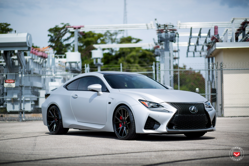 Lexus RC F на дисках Vossen Forged VPS-306