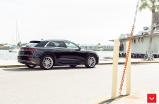 Audi Q8 на дисках Hybrid Forged HF-3