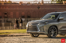 Lexus LX 570 на дисках Hybrid Forged HF-3
