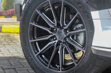 Mitsubishi Pajero Sport на дисках Vossen HF6-1
