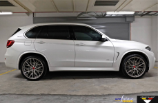 BMW X5 на дисках Vorsteiner V-FF 107 R22