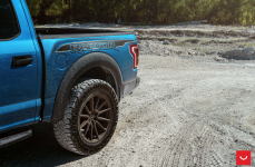 Ford Raptor на дисках Hybrid Forged HF6-1
