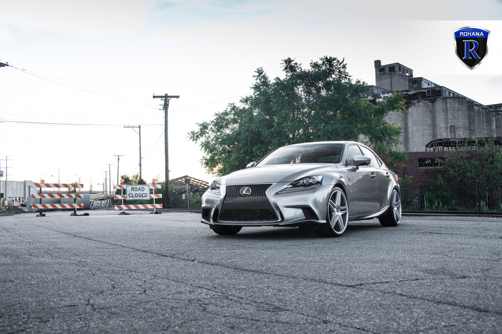 Lexus IS350 F Sport на дисках Rohana RC8