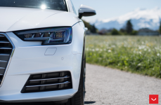 Audi A4 Avant на дисках Vossen VFS-1