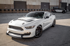 Ford Mustang GT на дисках Vorsteiner V-FF 101