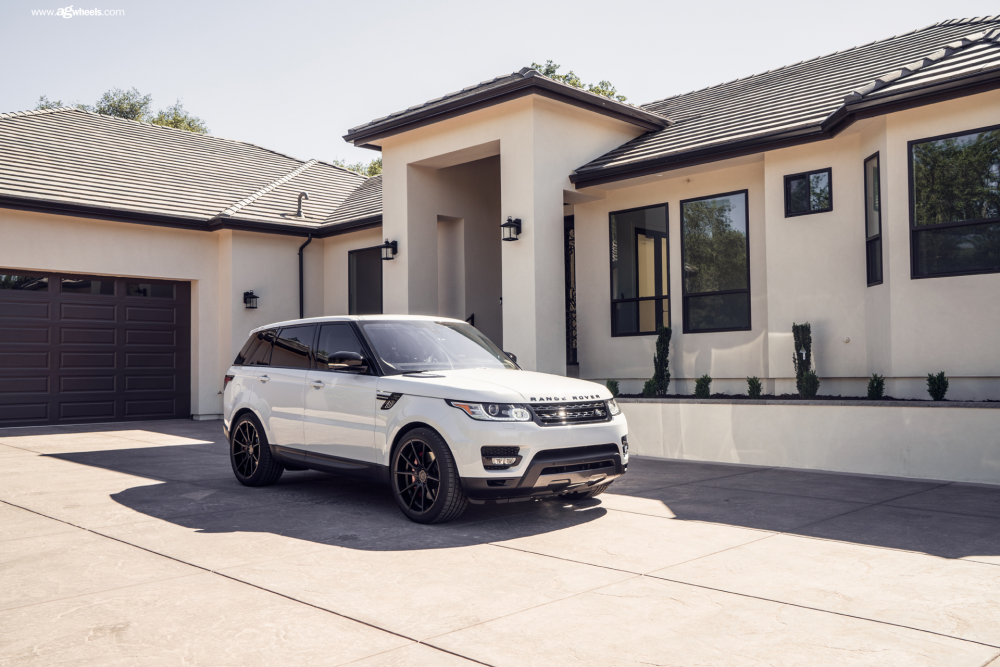 Land Rover Range Rover на дисках Avant Garde M652