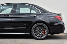 Mercedes Benz C63S на дисках Vorsteiner V-FF 107 Carbon Graphite