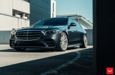 Mercedes S580 на дисках Hybrid Forged HF-4T