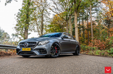 Mercedes E63s AMG на дисках Hybrid Forged HF-3