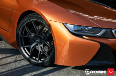 BMW i8 на дисках VOSSEN HF-5