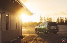 Lexus LX570 на дисках Vossen Forged S17-01