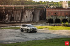Lexus LX 570 на дисках Hybrid Forged HF-3