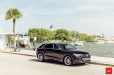 Audi Q8 на дисках Hybrid Forged HF-3