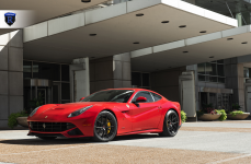 Ferrari F12 на дисках Rohana RFG15