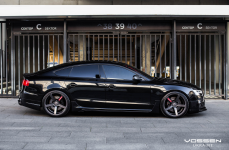 Audi S5 на дисках Vossen CV3-R