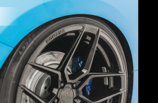 Inifinti Q60 Gloss Black на дисках RFX 11