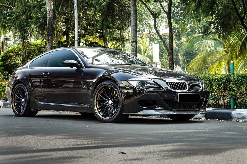 BMW M6 E63 на дисках Vossen x Work VWS-2 20