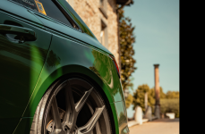 Audi RS4 на дисках Hybrid Forged HF-5