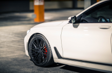 BMW 750i на дисках TSW Pescara