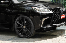 Lexus LX570 на дисках Vossen HF-3