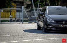 Opel Astra на дисках Vossen CVT