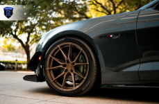 Chevrolet Camaro на дисках RFX13 Brushed Bronze