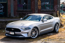 TSW Bathurst на дисках Ford Mustang GT