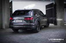 Audi Q7 на дисках Vossen VFS1