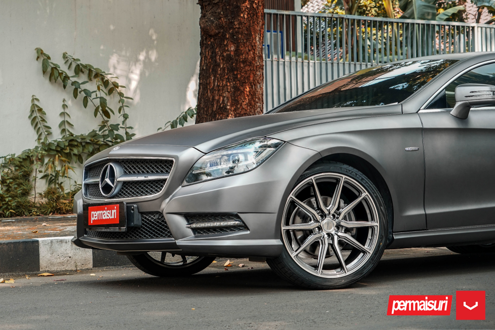 Mercedes CLS на дисках Hybrid Forged HF-3