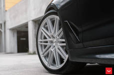 BMW 530i на дисках Vossen CV10