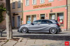 Mercedes A Class на дисках Vossen CVT
