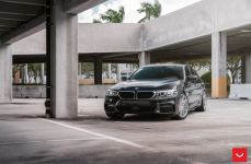 BMW 530i на дисках Vossen CV10