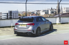 Mercedes A45s AMG на дисках Hybrid Forged HF-4T