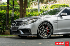 Mercedes-Benz E63 на дисках Hybrid Forged HF-3