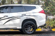 Mitsubishi Pajero Sport на дисках Vossen HF6-1