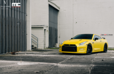 Nissan GT-R на дисках Vellano VKS