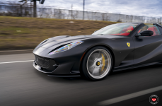 Ferrari 812 Superfast на дисках 
