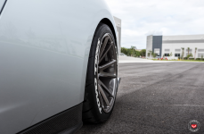 Nissan R35 GT-R на дисках Vossen Forged VPS-301