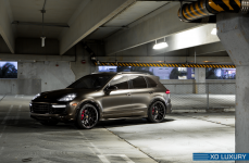 Porsche Cayenne GTS на дисках XO Luxury XF1 R22