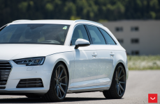 Audi A4 Avant на дисках Vossen VFS-1