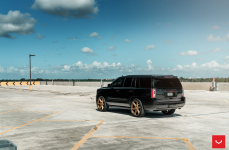 GMC Denali на дисках Hybrid Forged HF6-2