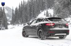 Maserati Levante на дисках Rohana RF2 Matte Black